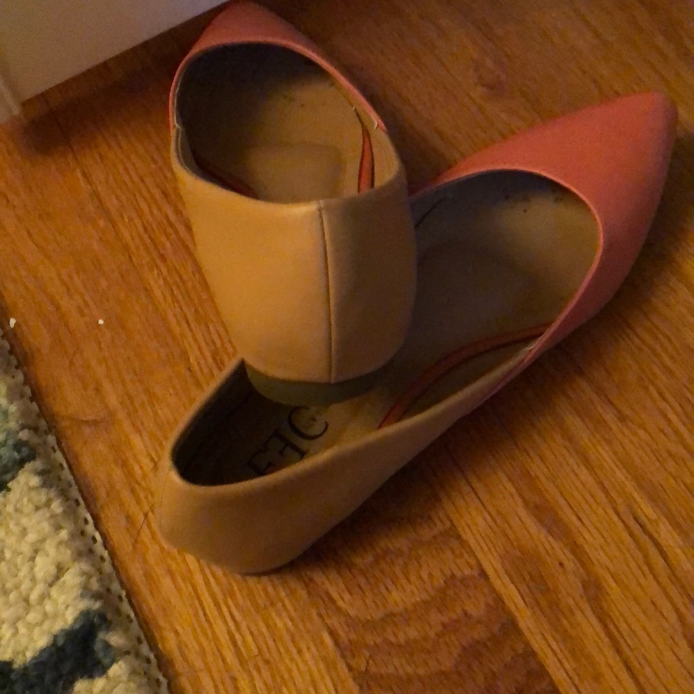 Shoes - Picture 3 of 3